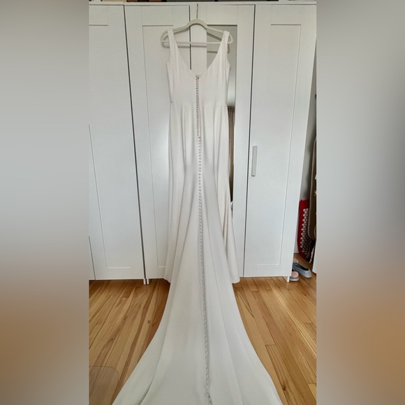 Justin Alexander wedding dress mermaid style with cowl neck brand new. - Picture 5 of 5